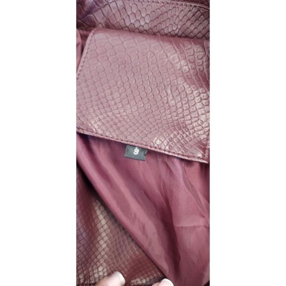 Shein Maroon Biker Style Crop Faux Leather Women's Jacket in Small - Picture 8 of 8